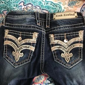 rock revival capris